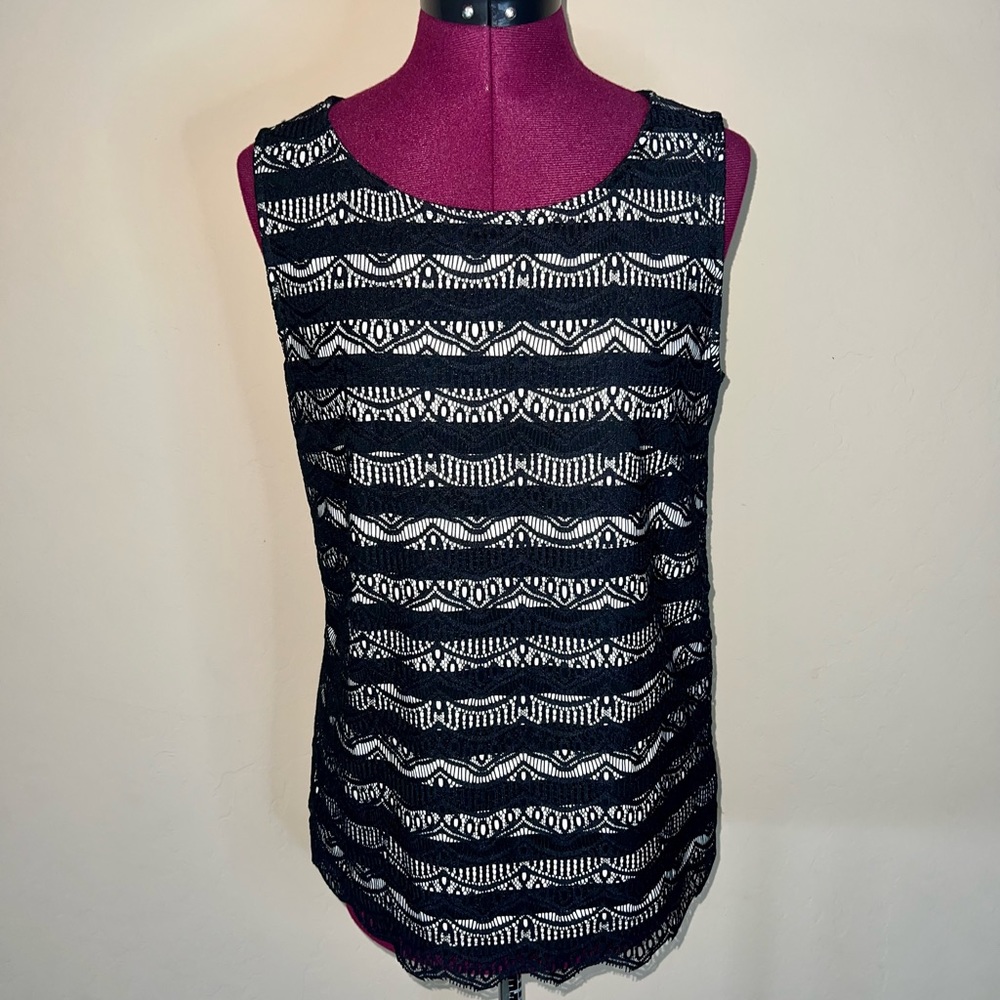 New Dressbarn Roz & Ali Black Lace Overlay Tank Top Back Zip Medium